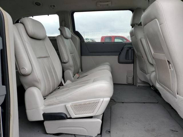 2008 Chrysler Town & Country Touring