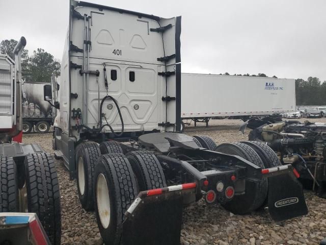 2017 Freightliner Cascadia 125