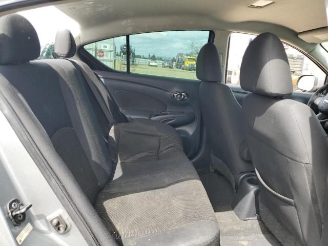 2013 Nissan Versa S