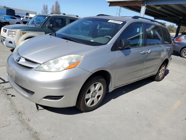 2006 Toyota Sienna CE