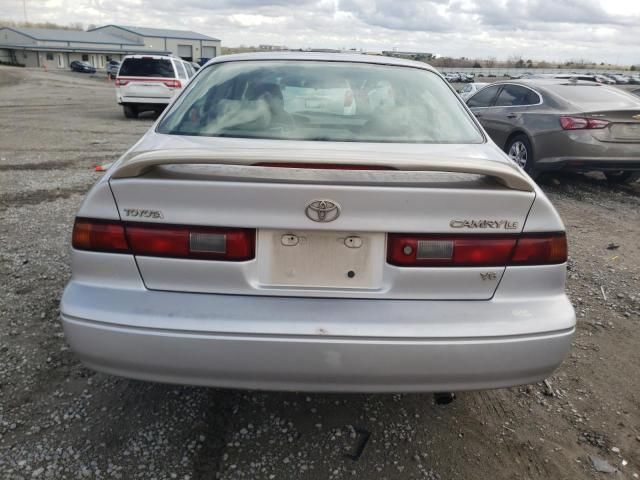 1999 Toyota Camry LE