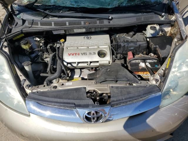 2006 Toyota Sienna XLE