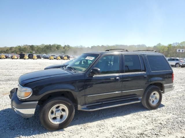 2000 Ford Explorer XLT