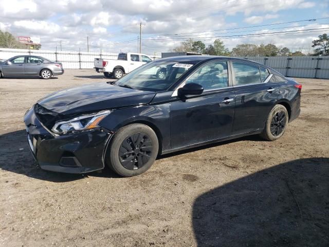 2019 Nissan Altima S