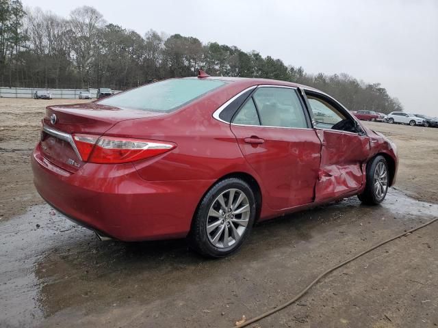 2015 Toyota Camry Hybrid