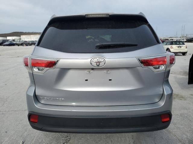 2016 Toyota Highlander LE