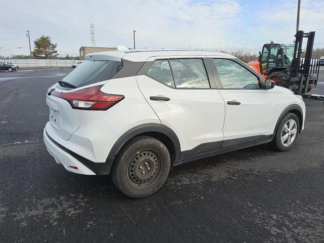 2022 Nissan Kicks S