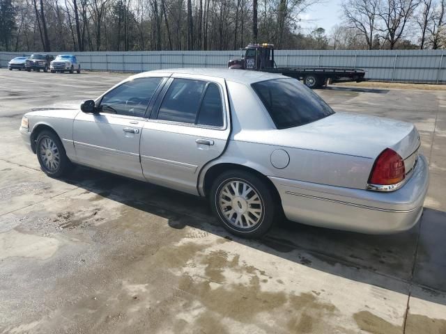 2003 Ford Crown Victoria LX