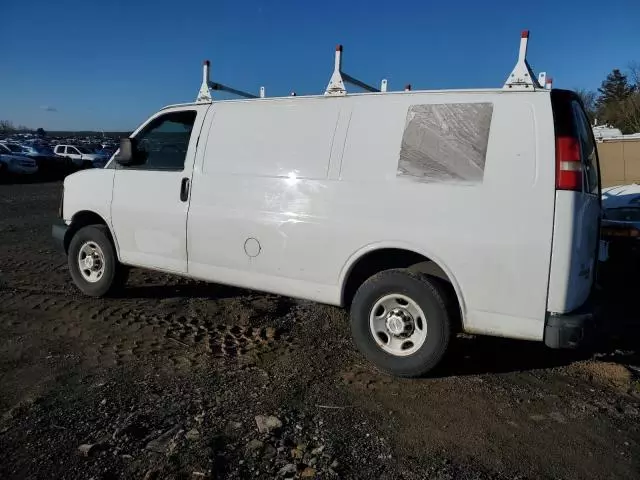 2014 Chevrolet Express G2500