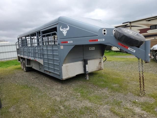 2022 Rawmaxx Livestock Trailer