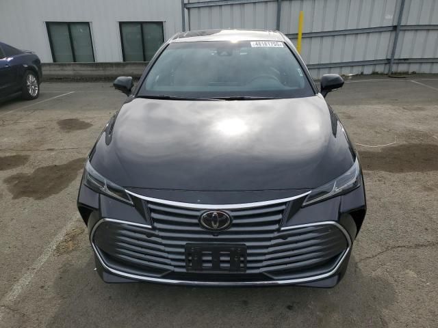 2019 Toyota Avalon XLE