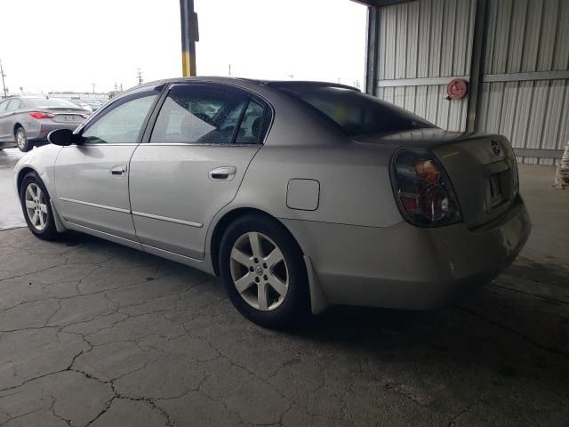 2003 Nissan Altima Base