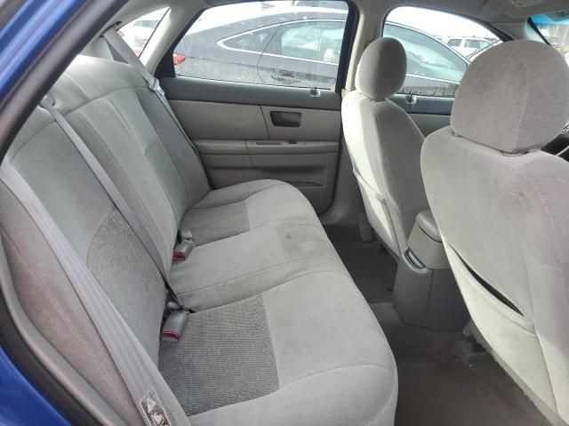 2003 Ford Taurus SE