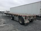 2005 Reitnouer Flatbed Trailer