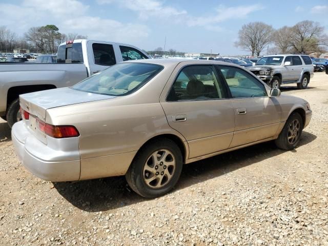 1999 Toyota Camry LE