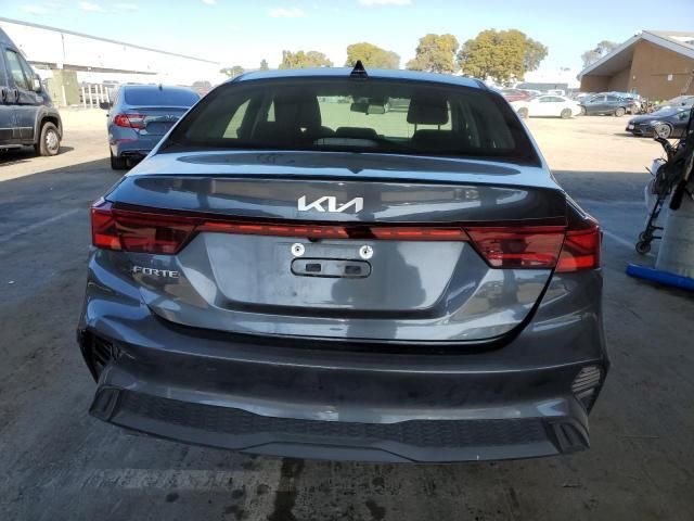 2024 KIA Forte LX