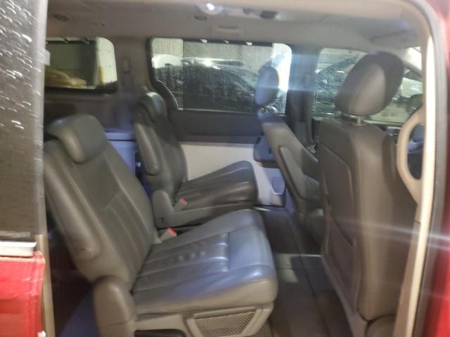 2010 Chrysler Town & Country Touring