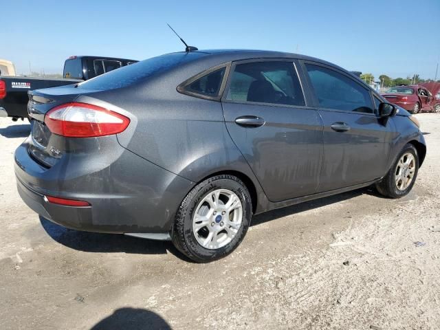 2015 Ford Fiesta SE