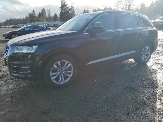 2019 Audi Q7 Premium Plus