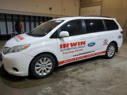 Carros salvage sin ofertas aún a la venta en subasta: 2015 Toyota Sienna LE