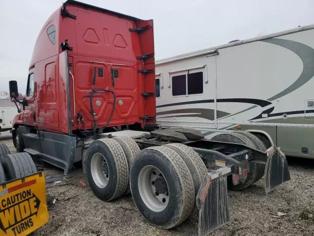 2015 Freightliner Cascadia 125