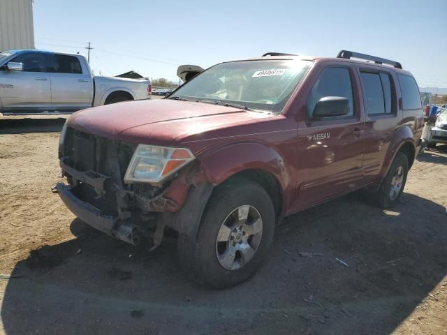 2006 Nissan Pathfinder LE