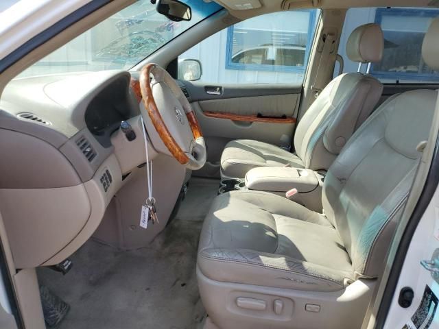 2006 Toyota Sienna XLE