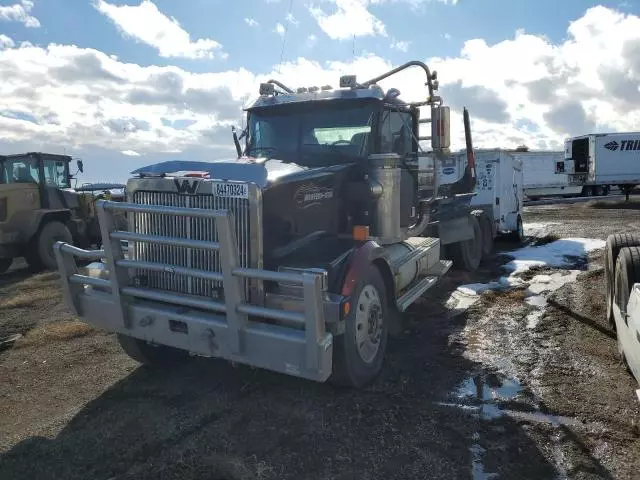 1996 Western Star Conventional 4900