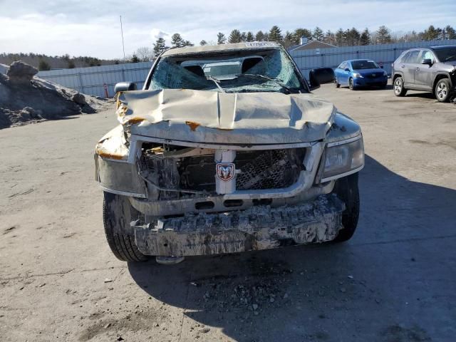 2011 Dodge Dakota SLT