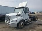 2015 Freightliner Business Class M2 112 Semi Truck