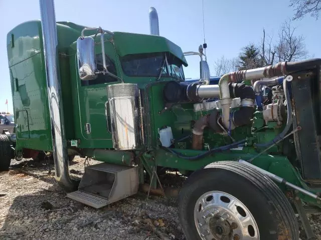 1980 Peterbilt Tractor 359