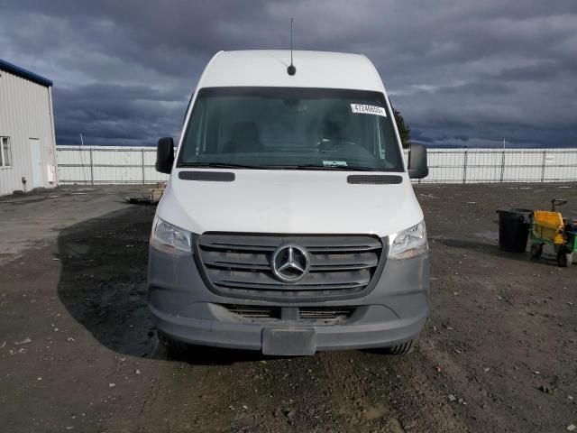 2022 Mercedes-Benz Sprinter 2500