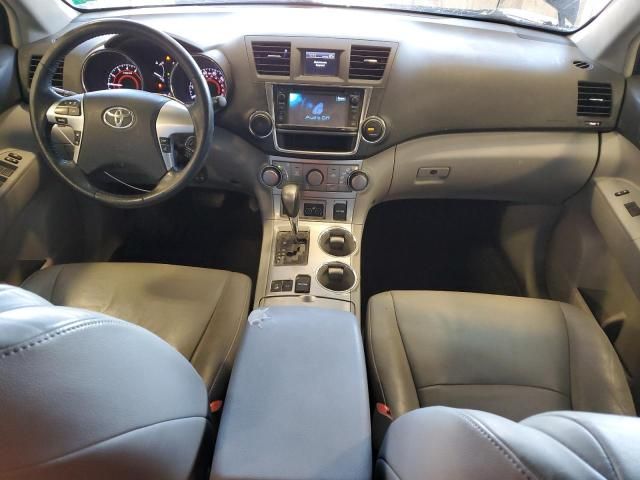 2013 Toyota Highlander Base