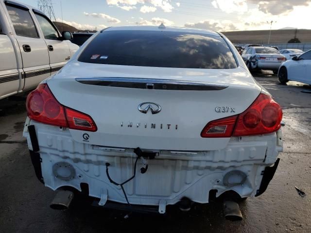 2012 Infiniti G37