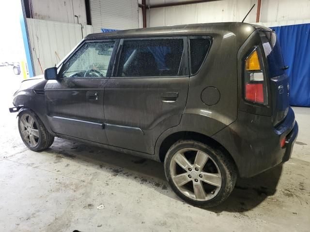 2010 KIA Soul +