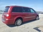 2012 Chrysler Town & Country Touring L