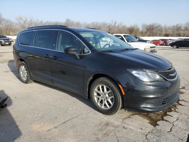 2020 Chrysler Voyager LXI