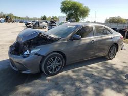 Carros salvage sin ofertas aún a la venta en subasta: 2017 Toyota Camry LE