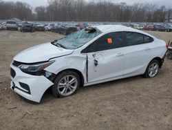 Carros salvage sin ofertas aún a la venta en subasta: 2017 Chevrolet Cruze LT