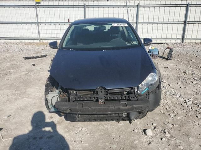 2010 Volkswagen Golf