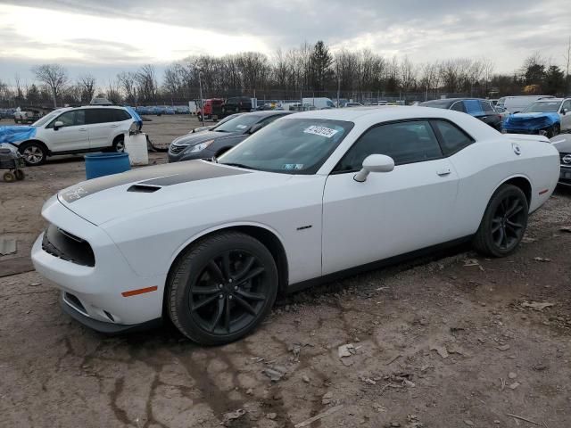 2015 Dodge Challenger SXT Plus