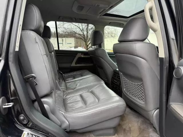 2010 Toyota Land Cruiser