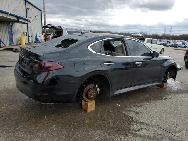 2011 Infiniti M37