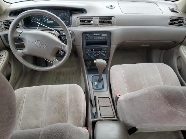 1997 Toyota Camry CE