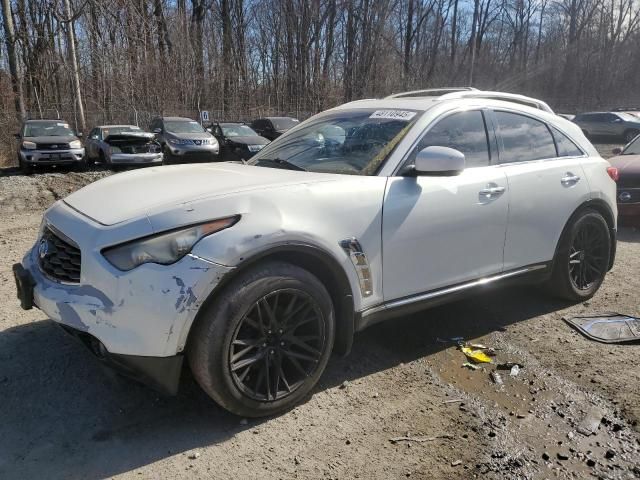 2011 Infiniti FX35