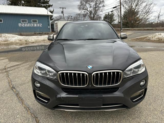 2016 BMW X6 XDRIVE50I