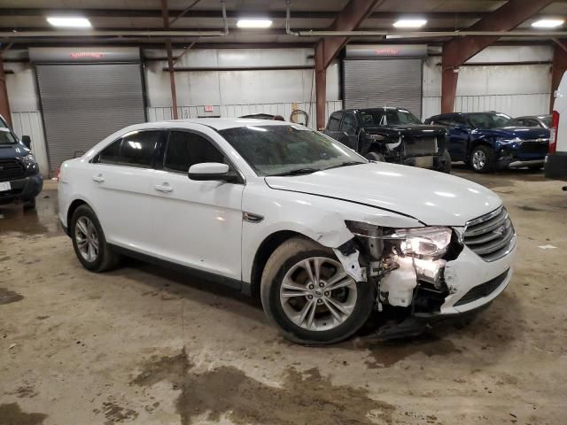 2017 Ford Taurus SEL