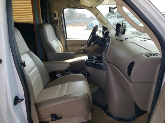 2006 Coachmen 2006 Ford Econoline E450 Super Duty Cutaway Van