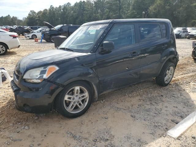 2011 KIA Soul +