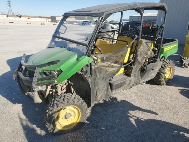 2021 John Deere XUV590E